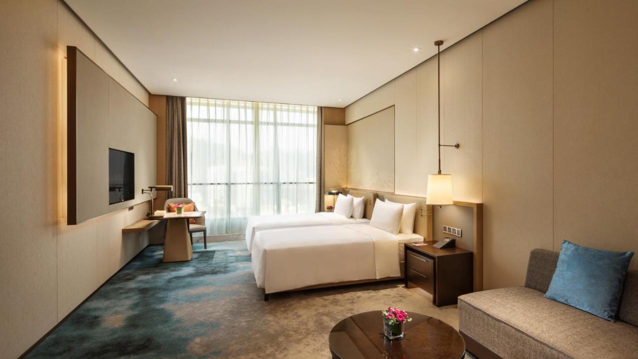 Готель Crowne Plaza Xiangxi Финхуан Екстер'єр фото