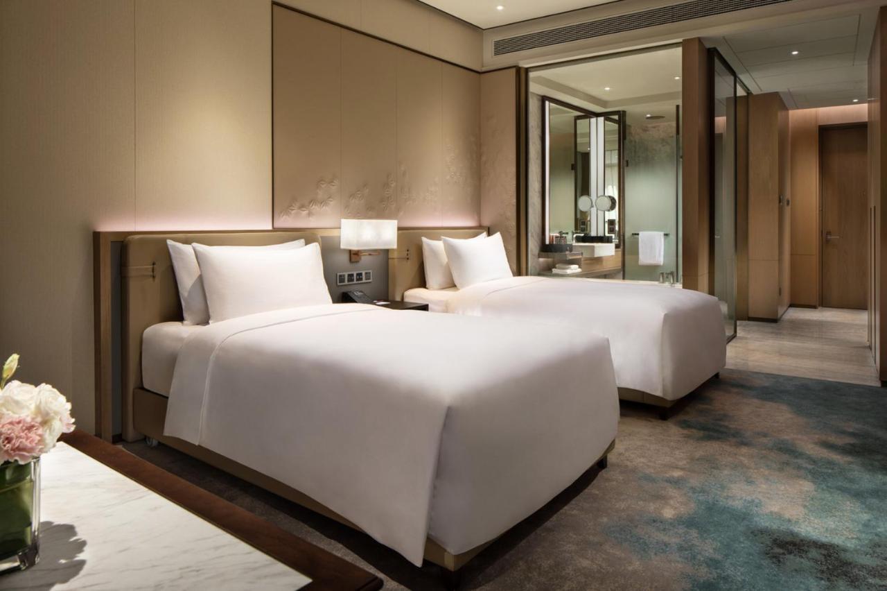 Готель Crowne Plaza Xiangxi Финхуан Екстер'єр фото