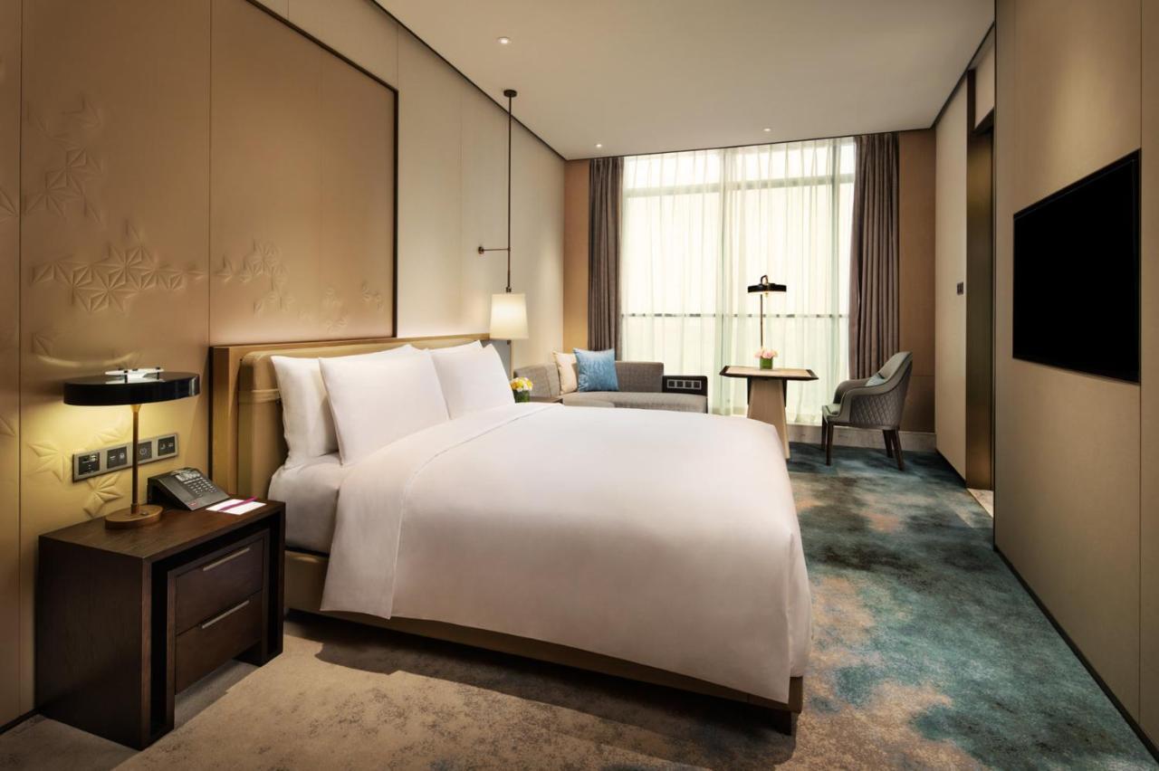 Готель Crowne Plaza Xiangxi Финхуан Екстер'єр фото