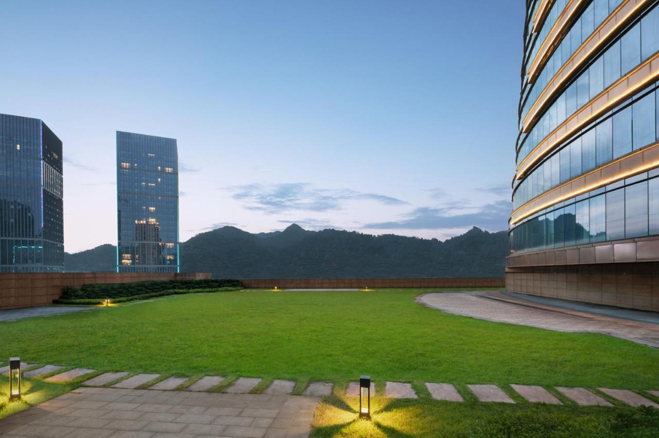 Готель Crowne Plaza Xiangxi Финхуан Екстер'єр фото